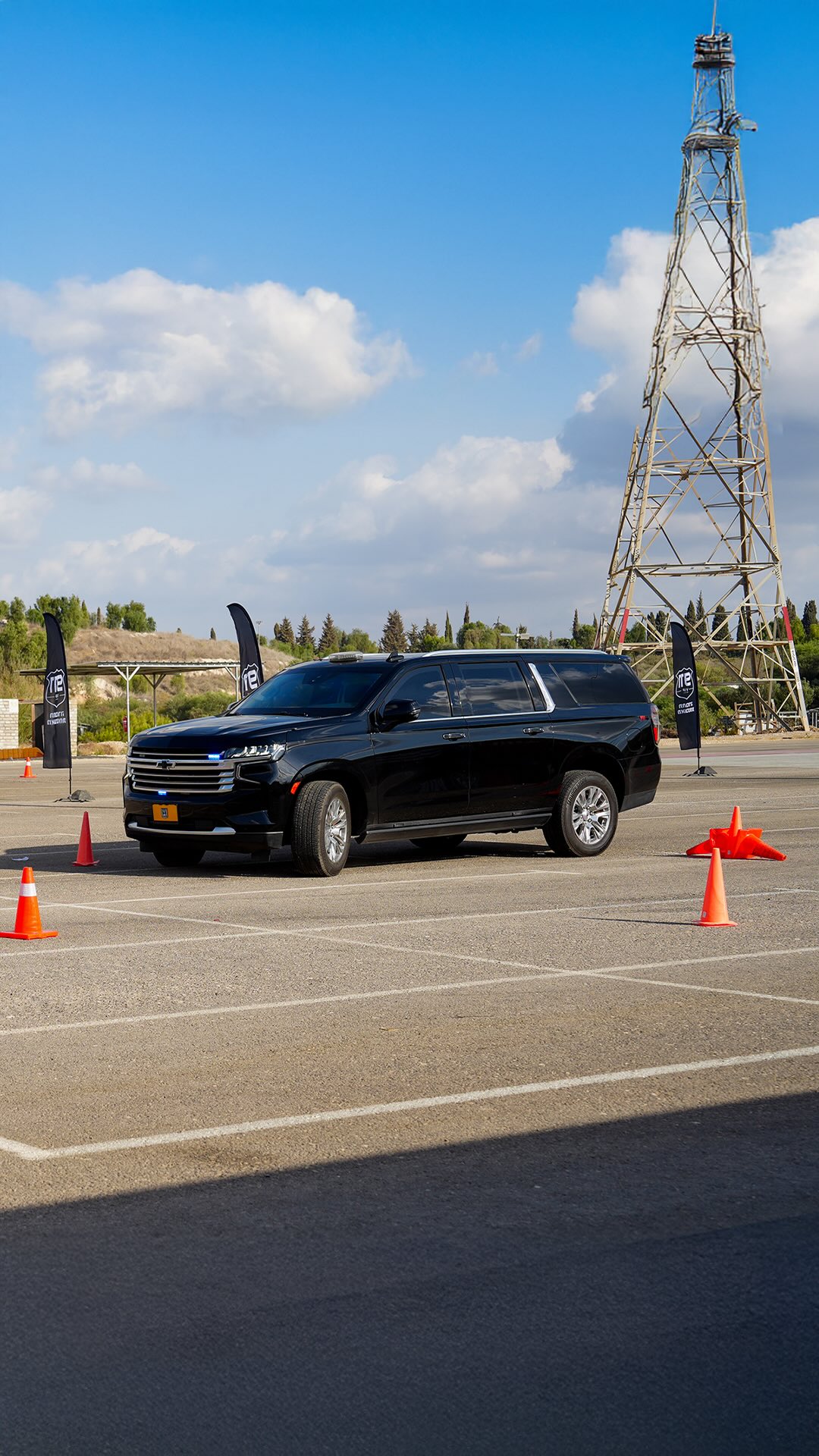 ⁨When the driver carries a heavy responsibility ‫-‬ preparation for the mission begins long before getting behind the wheel. 🚘🛞
Through advanced training and the understanding that every decision is critical
to the safety of the passengers and the success of the mission.
Get a glimpse into the tactical driving training of 911VIP drivers🛡️

כשעל כתפיו של הנהג מוטלת אחריות כבדה - ההכנה למשימה מתחילה הרבה לפני שעולים על ההגה 🚘🛞
באימונים, בהכשרות, ובהבנה שכל החלטה היא גורלית לביטחון הנוסעים ולהצלחת המשימה.
קבלו הצצה לאימון הנהיגה המבצעית של נהגי 911VIP 🛡️⁩